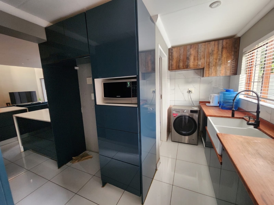 4 Bedroom Property for Sale in Waterval East North West